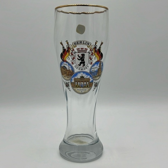 BERLIN GERMANY 9” tall BEER GLASS COLLECTIBLE - Picture 1 of 8